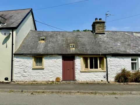 Main image of property: Crows Nest, Clarach, Ceredigion