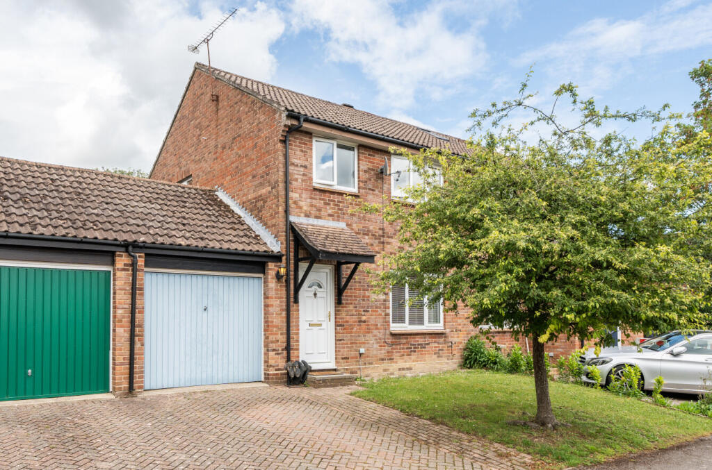 Main image of property: Appledown Close, Alresford, Hampshire, SO24