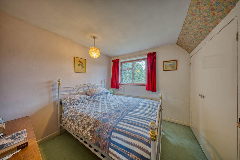 House in Southampton - More