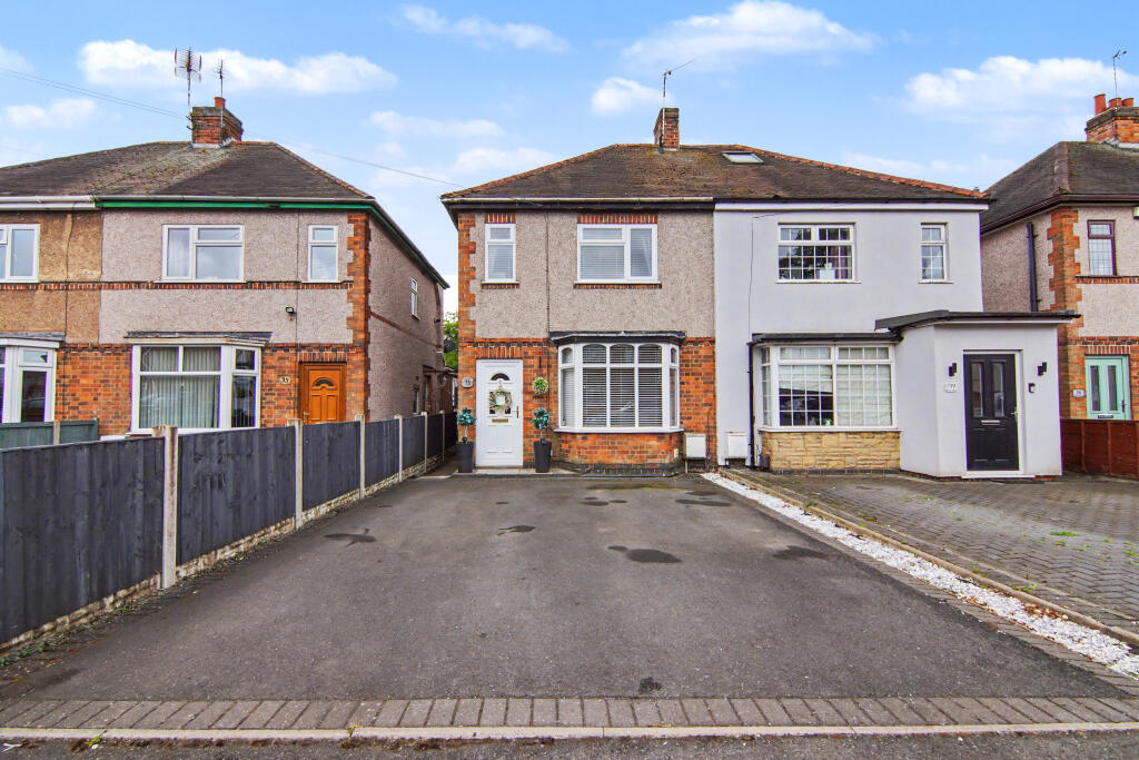 3-bed semi-detached on Green Lane, Nuneaton, CV10, £220,000