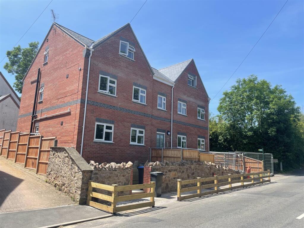 Main image of property: Markfield Road, Groby, Leicester