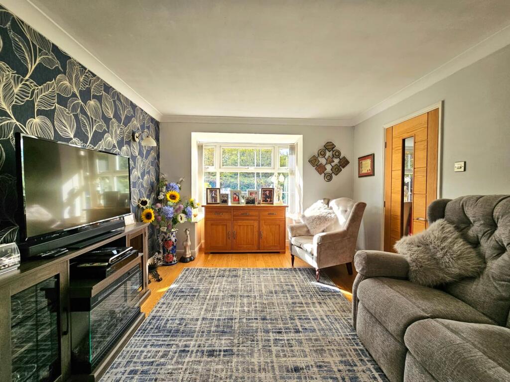 House in Gloucester, Gloucestershire - View 2