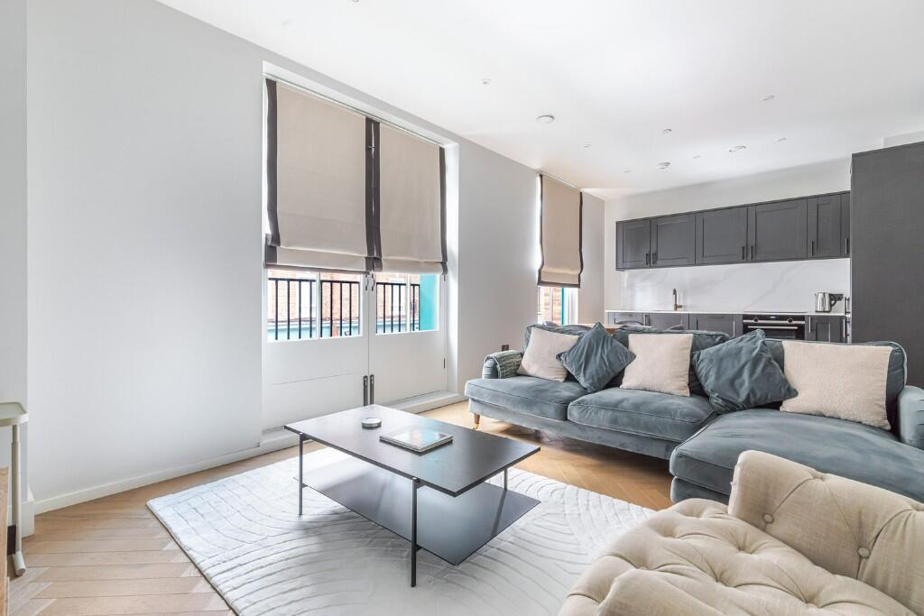 Main image of property: Toynbee Street, London, E1