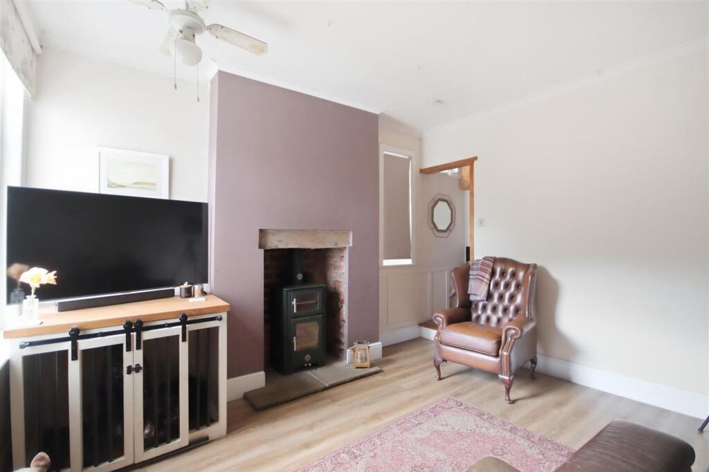 House in Sheffield - View 5
