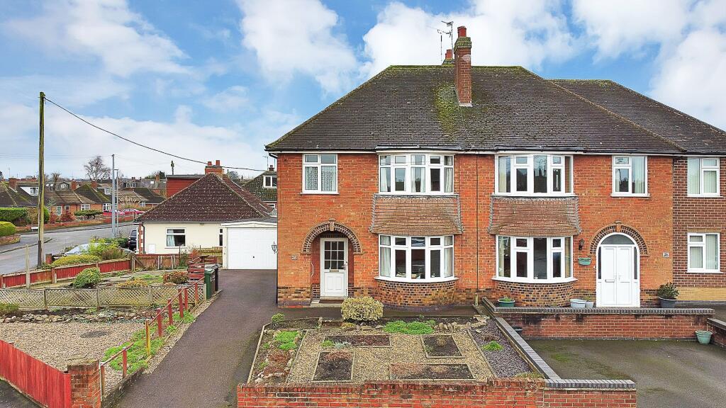 3-bed semi-detached on 28 Breadcroft Lane, Barrow Upon Soar, Loughborough, Leicestershire LE12 8HW, £180,000