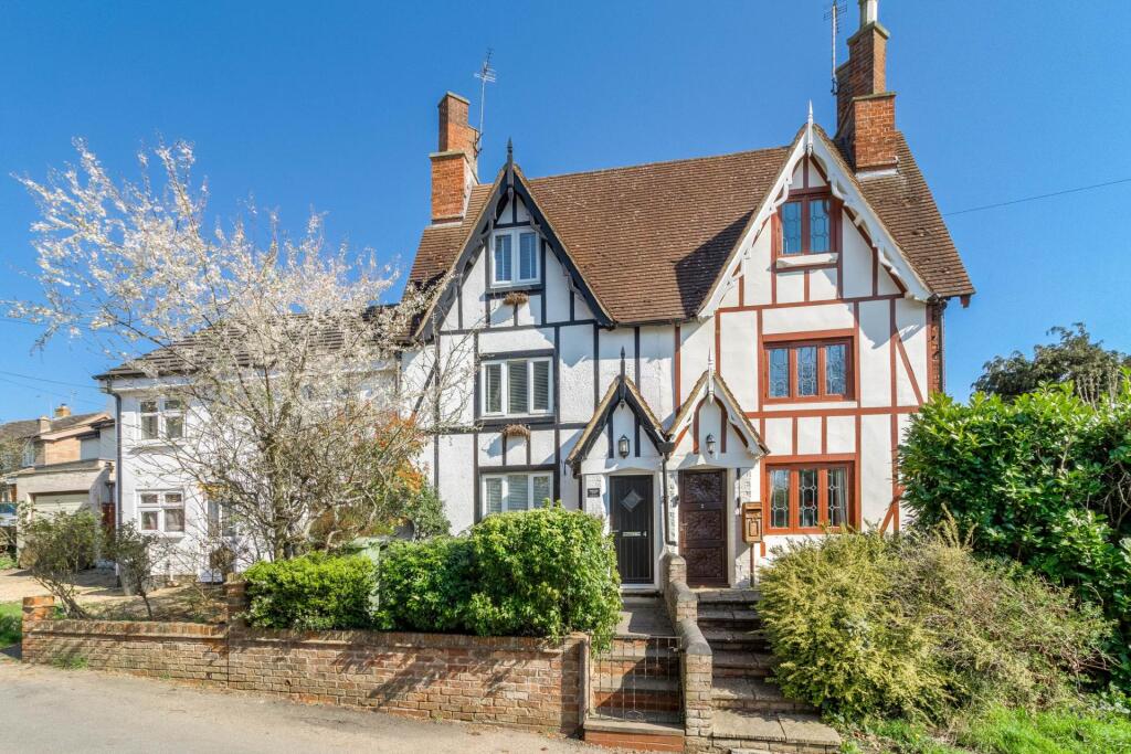 Main image of property: Gun Lane, Sherington