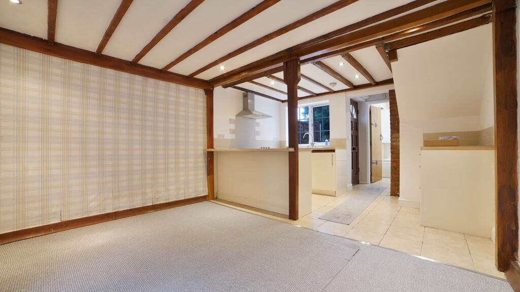 House in Milton Keynes, Shenley Brook End - View 5