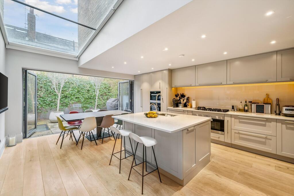 Main image of property: Uverdale Road, Chelsea, London, SW10.