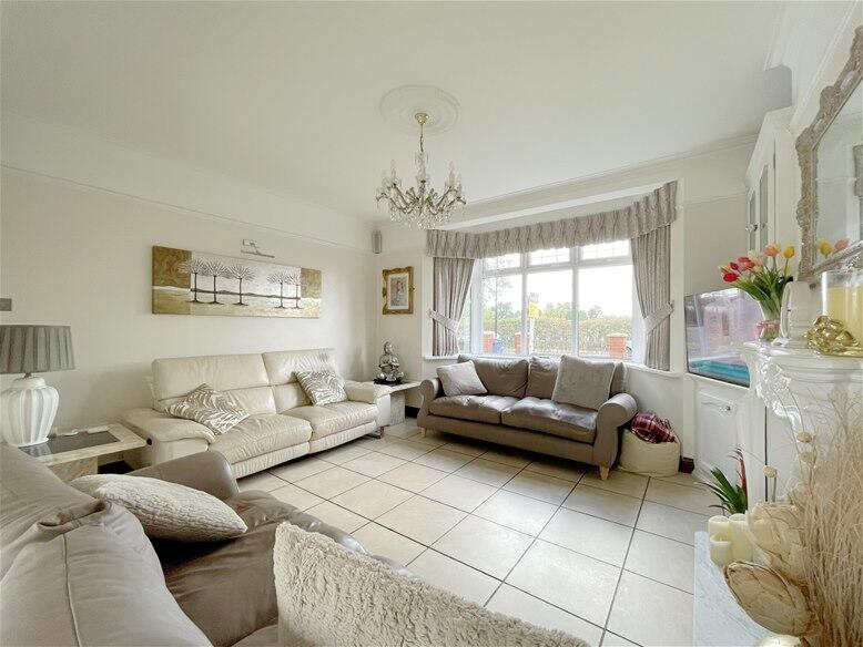 House in London - View 3