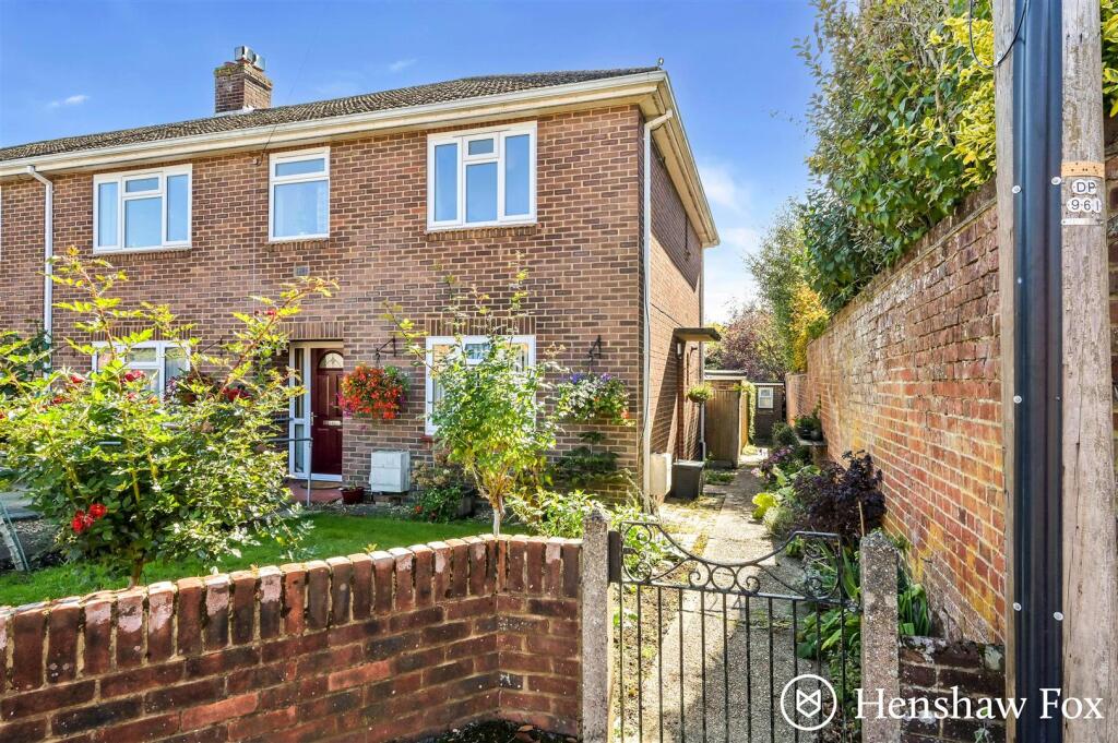 Main image of property: Newton Lane, Romsey Town Centre, Hampshire