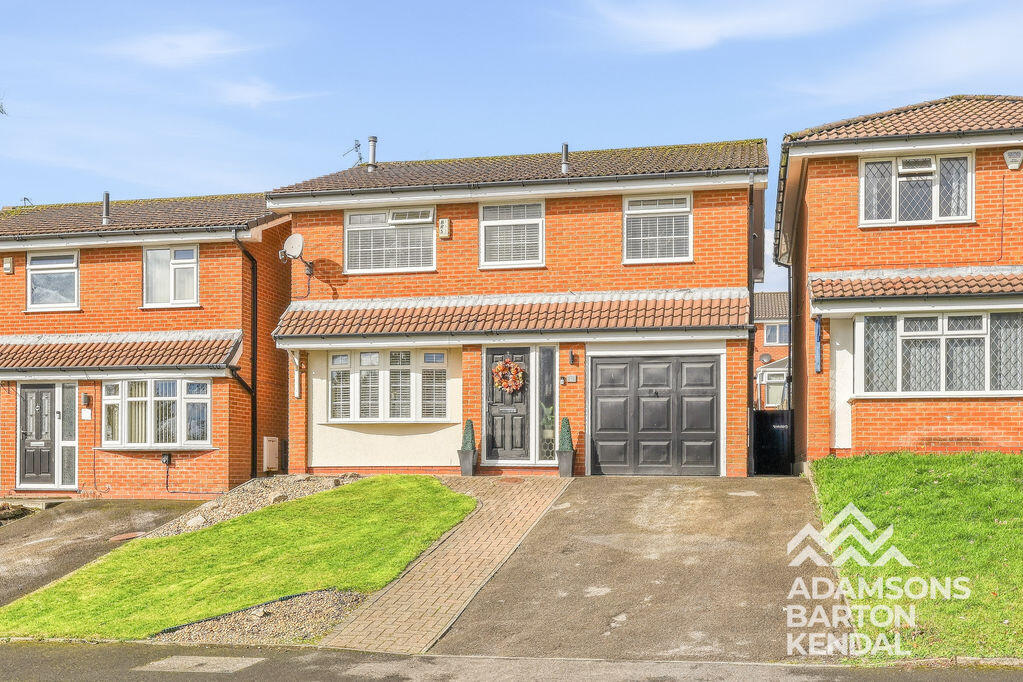 4-bed detached on Shearing Avenue, Norden, OL12, £415,000