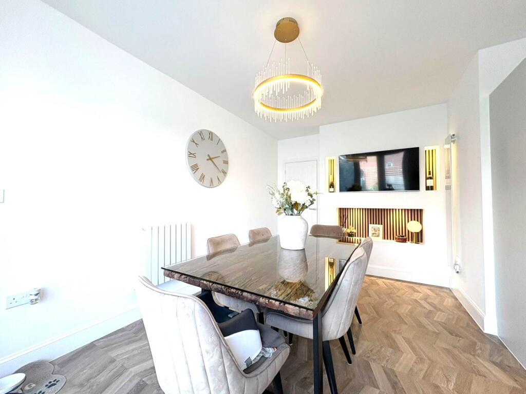 House in Hemel Hempstead, Orchard Green, Kingsbrook - View 4