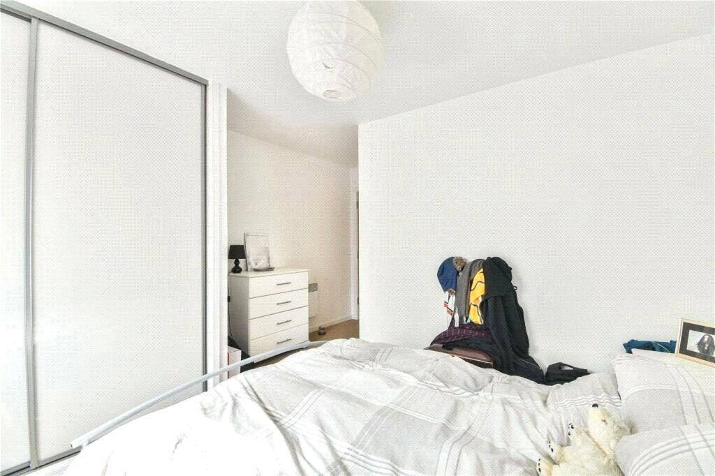 Apartment in Manchester - View 5