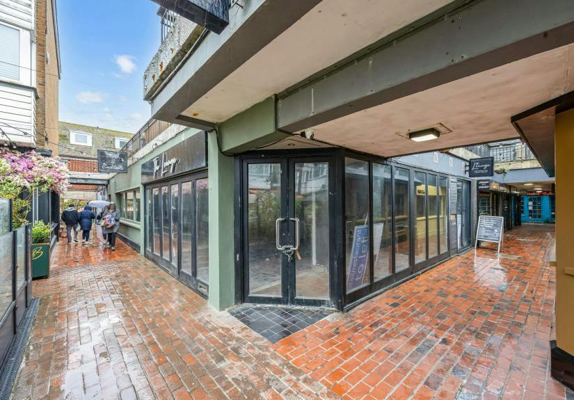3bd396b3d22f578b41ce48ebf7ad7baf-brighton-square-20-002-2.JPG