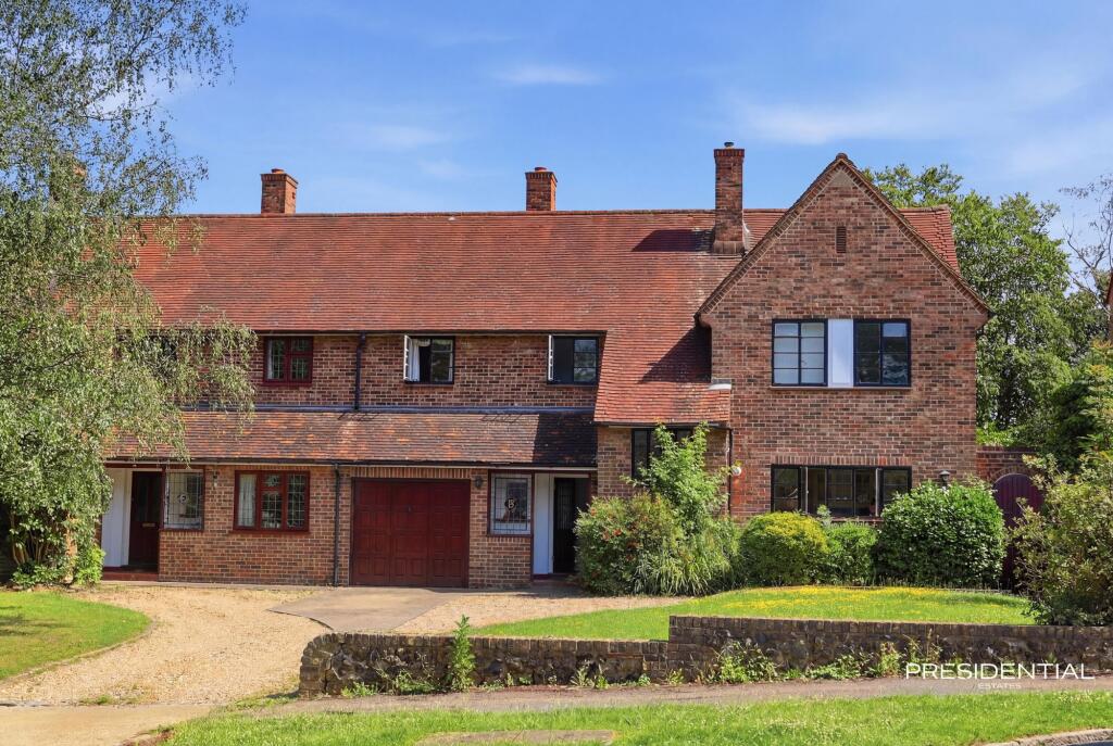 Main image of property: Wellfields, Loughton, IG10