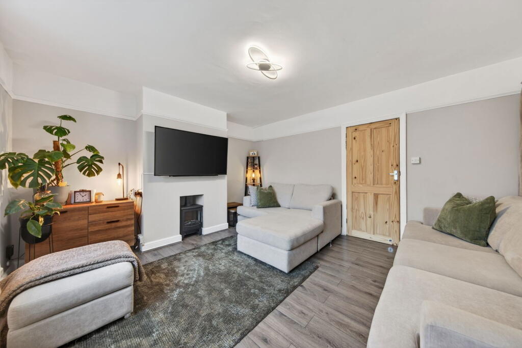 House in Kettering, Avondale - View 5
