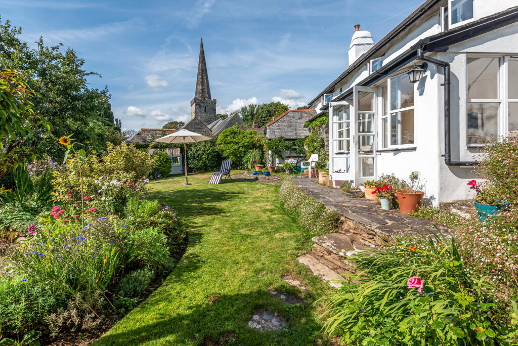 House in Torquay - View 2