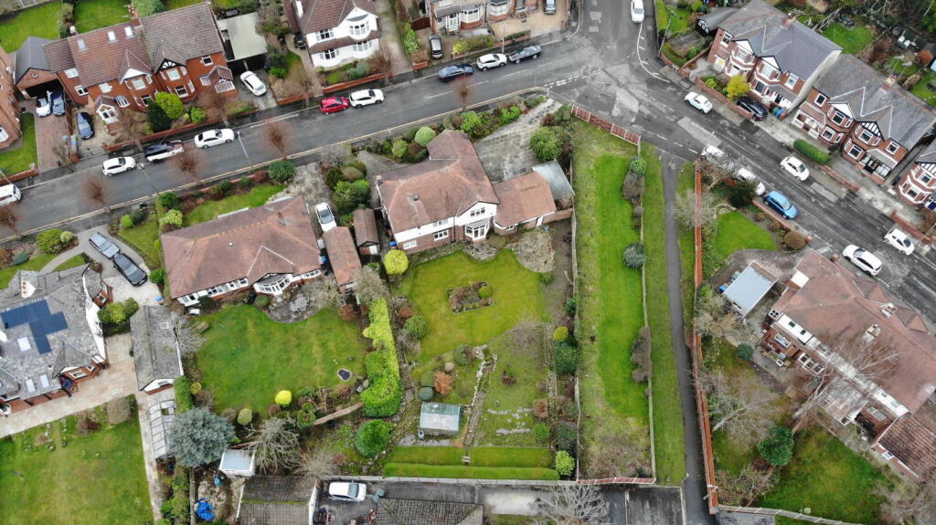 House in Stockport, Greater Manchester - View 2