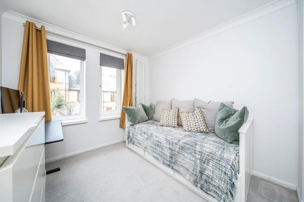 Apartment in London, St. George in the East, Wapping - View 4