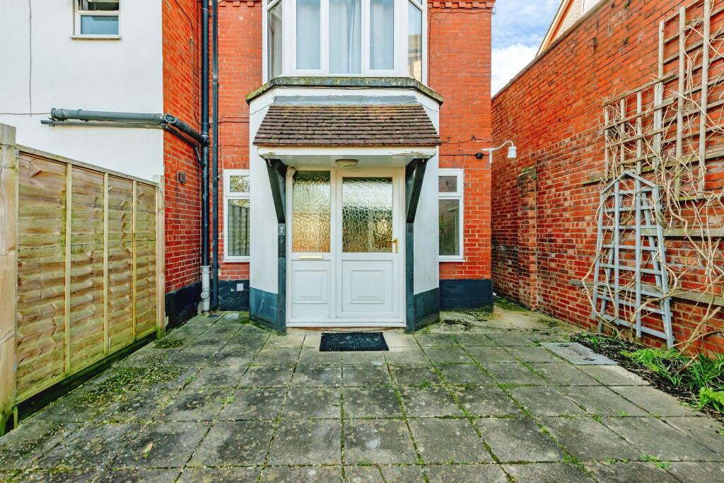 Main image of property: Woodlands Road, Redhill