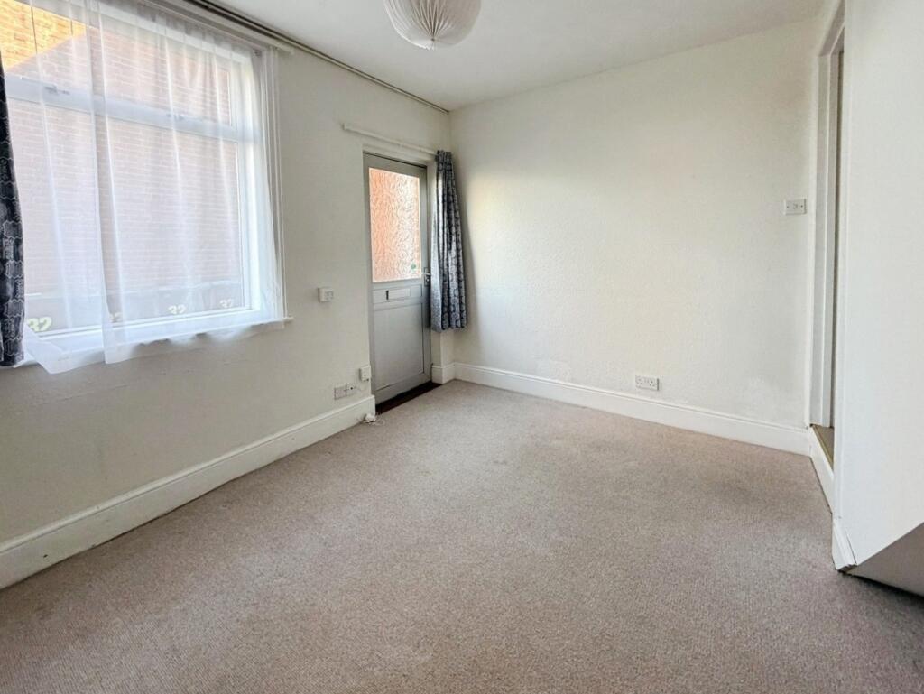 Apartment in Ipswich - View 4
