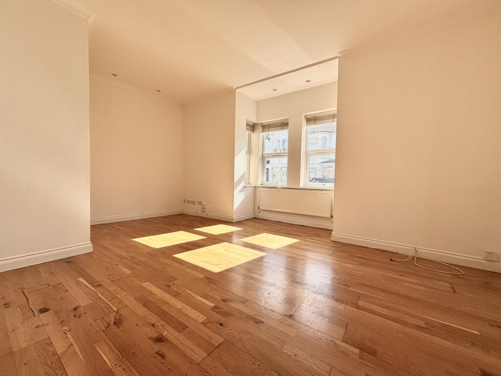 House in Portsmouth - View 2
