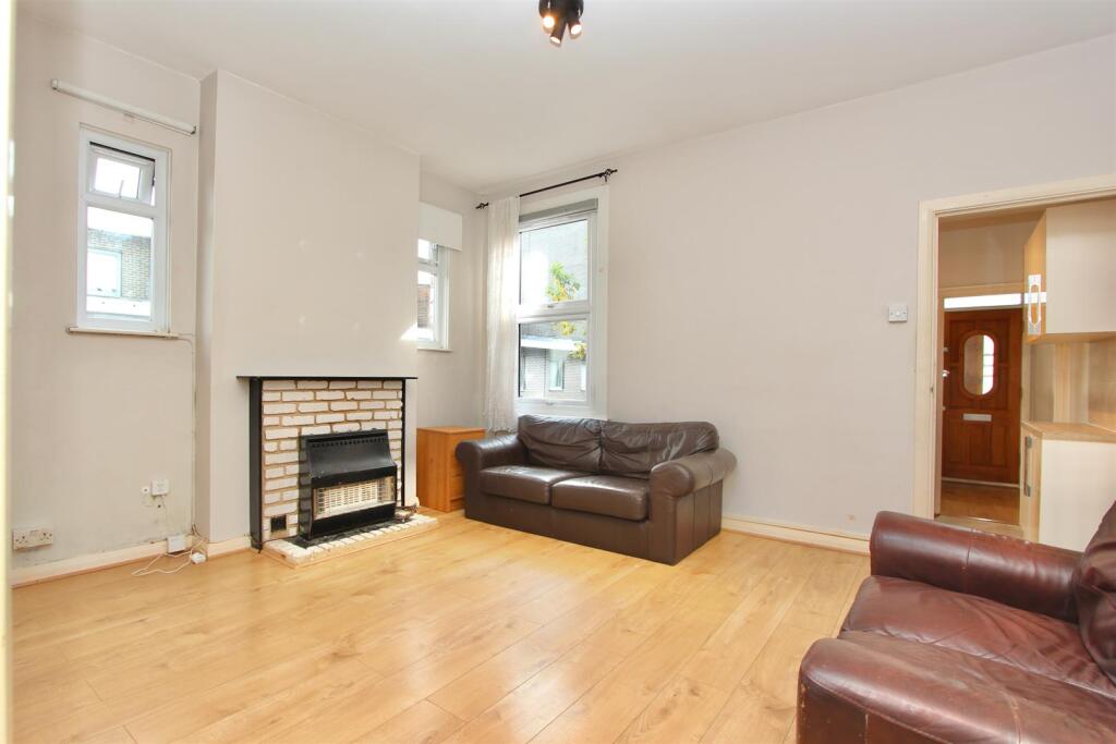 Main image of property: Grainger Road, N22
