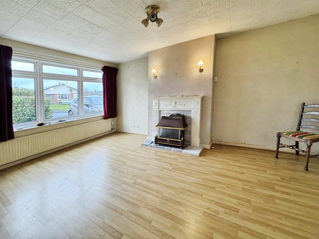 Headlands Close, Liversedge, WF15 photo 2