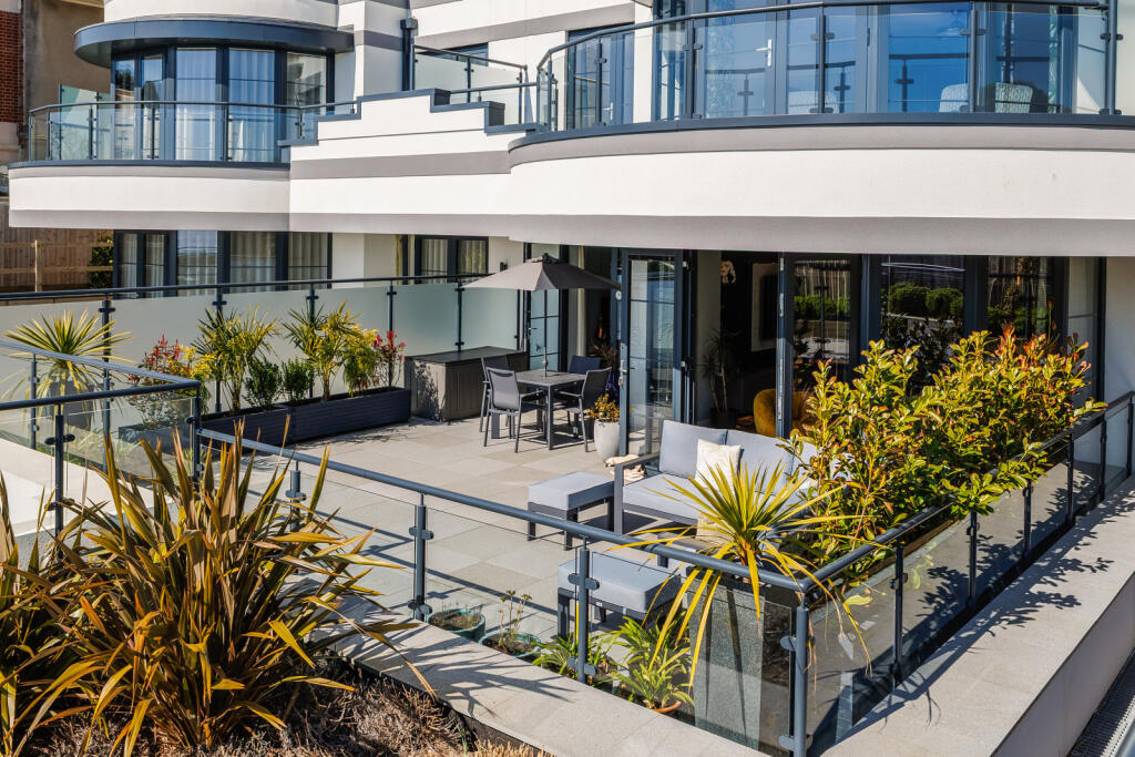 Additional image 27 of East Overcliff Drive, Eastcliff, Bournemouth, Dorset, BH1