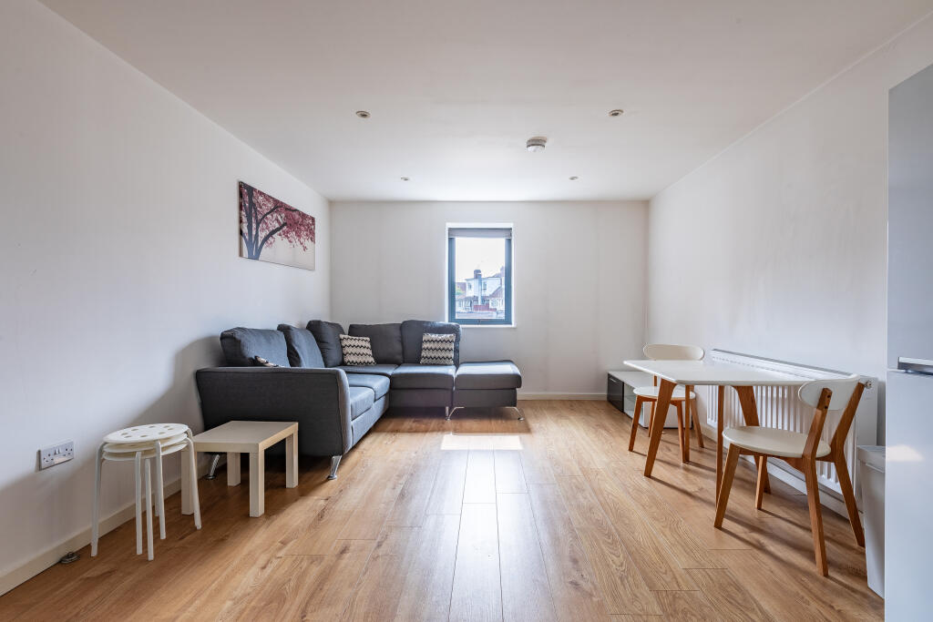 Main image of property: Brigstow Apartments, High Street, Shirehampton