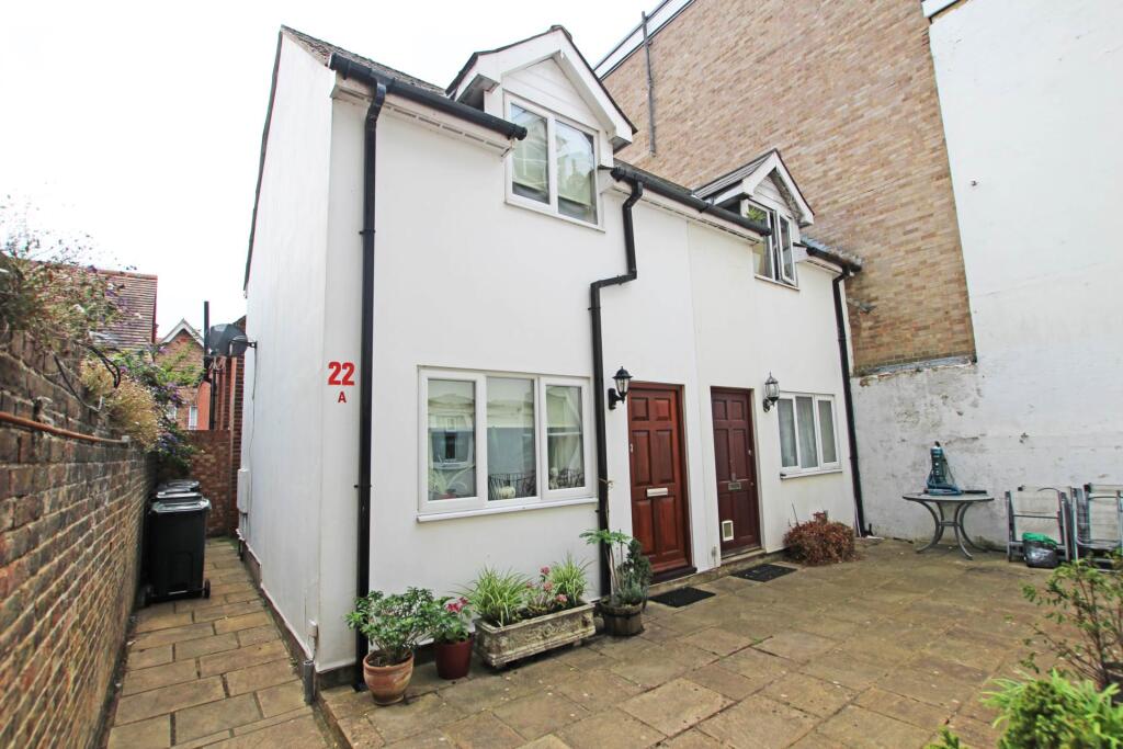 Main image of property: South Street, Eastbourne, BN21 4XB