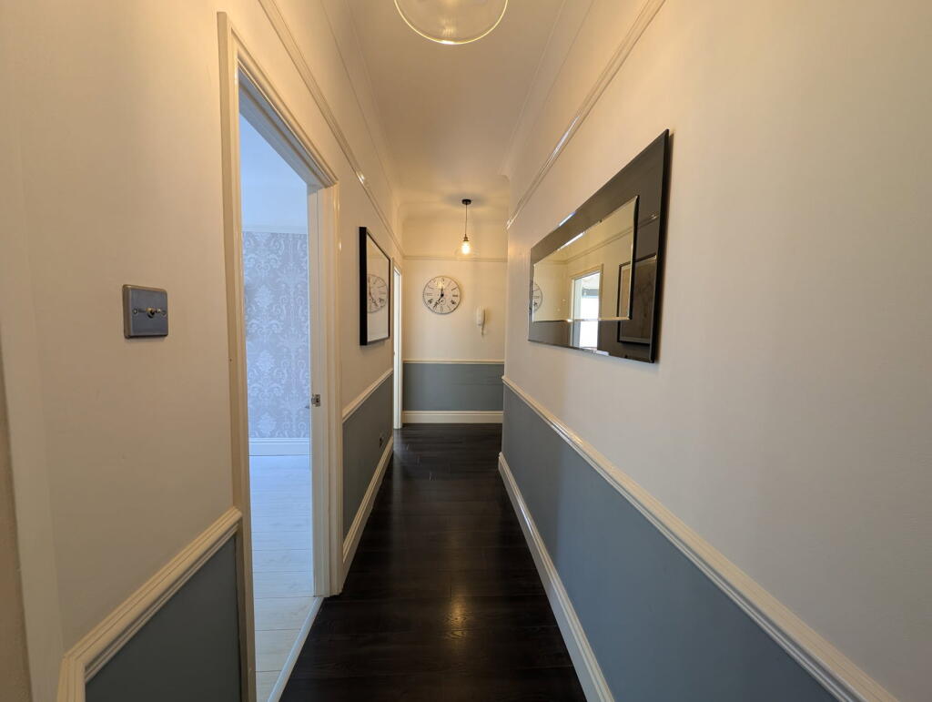 Apartment in Birmingham, Acocks Green - More