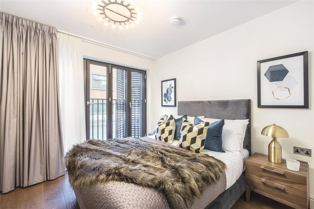 Apartment in London - View 5