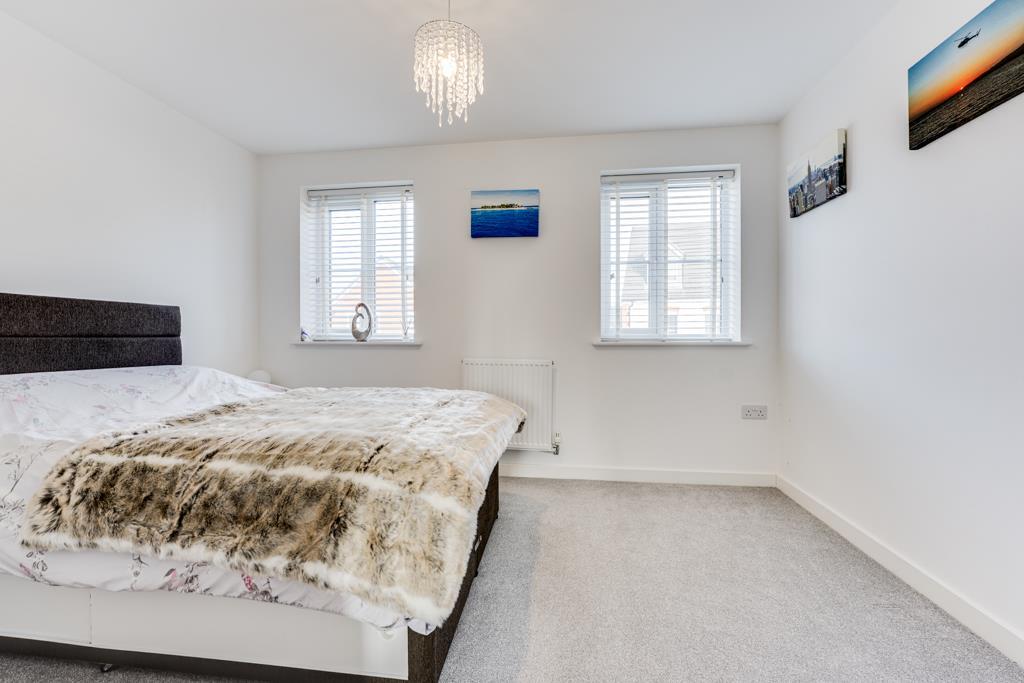 House in Barton Seagrave, North Northamptonshire - More