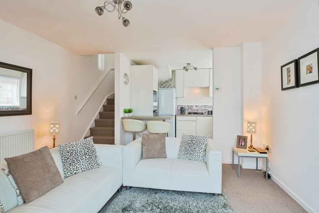 Additional image 17 of Falconer Drive, Poole, Dorset, BH15