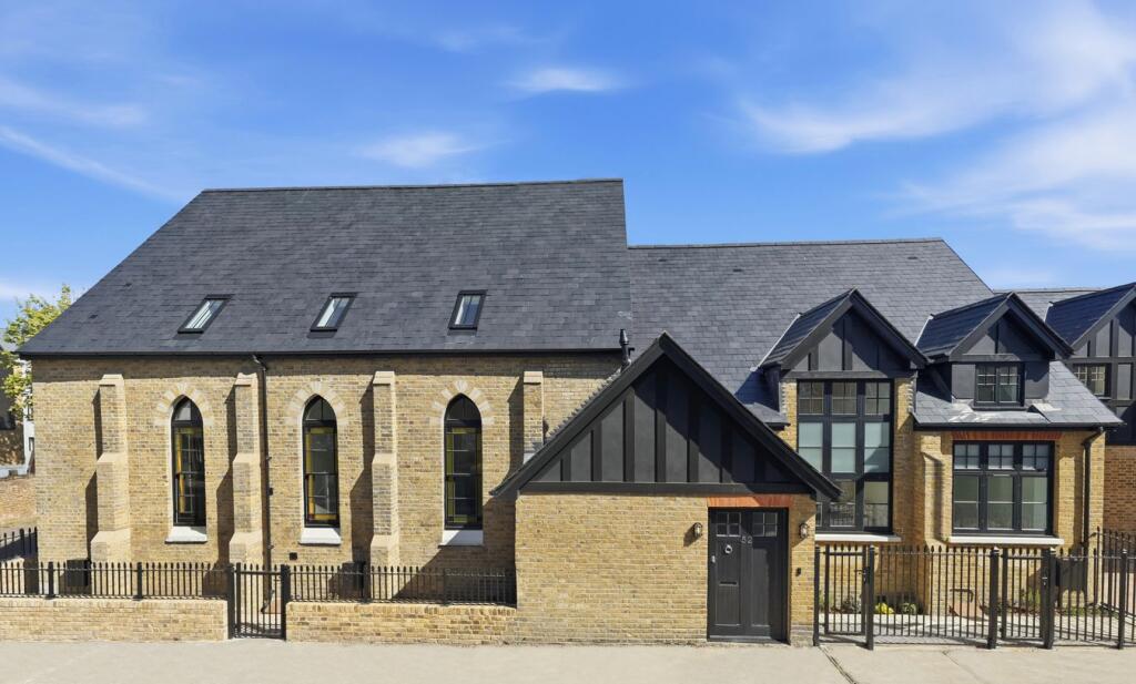 Main image of property: Roman Road, Chelmsford, CM2