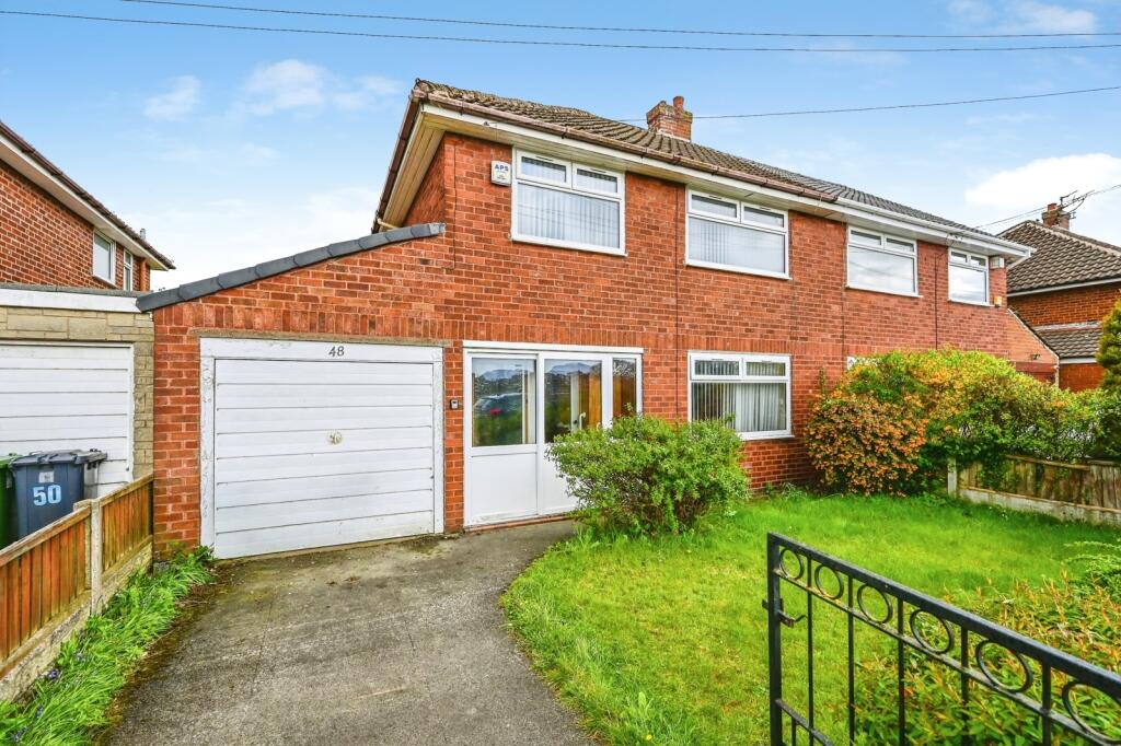 Main image of property: Kenyons Lane, Maghull, Merseyside, L31
