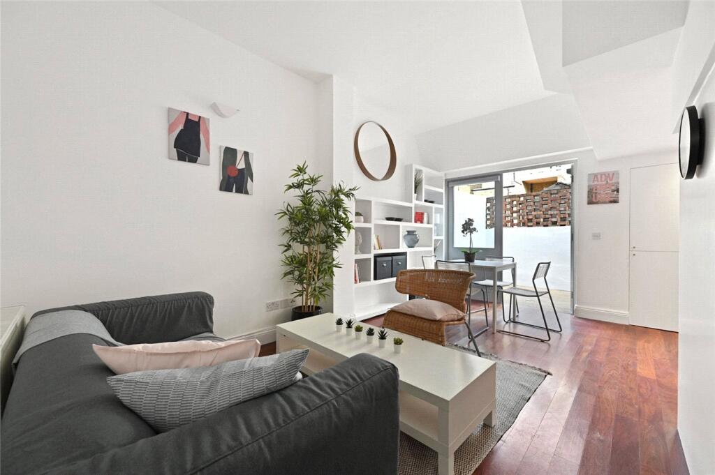 Main image of property: Tunis Road, London, W12