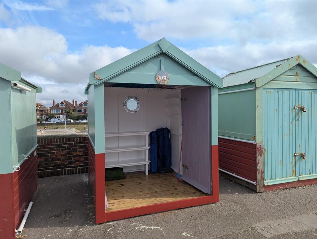 Main image of property: Kingsway, Hove