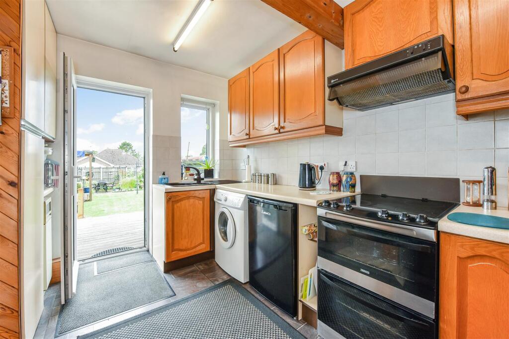 Botley Road, North Baddesley, Hampshire - Όψη 6