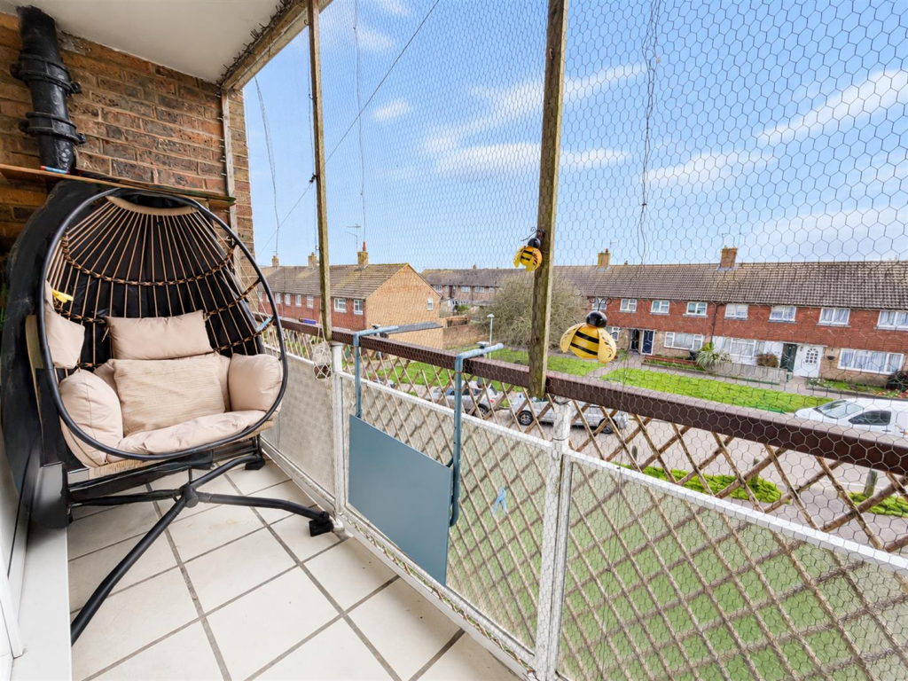 Fletching Road, Eastbourne, BN22 9DX photo 4