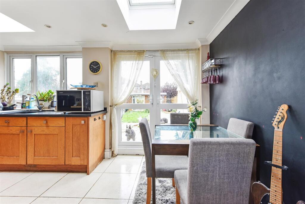 House in Fareham, Hampshire - View 4