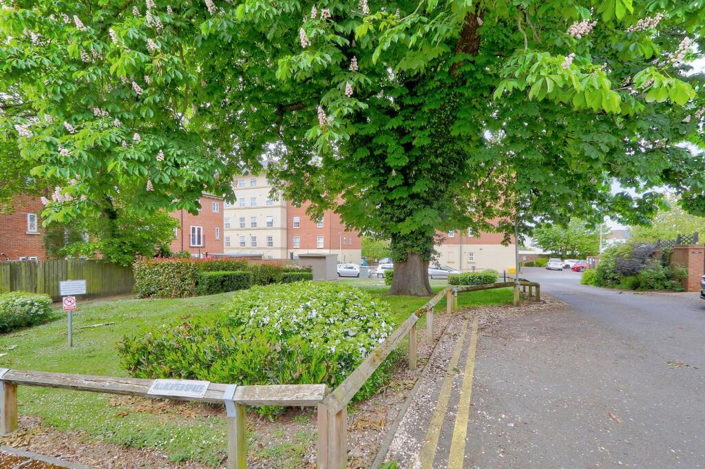 House in Gloucester, Gloucestershire - View 3