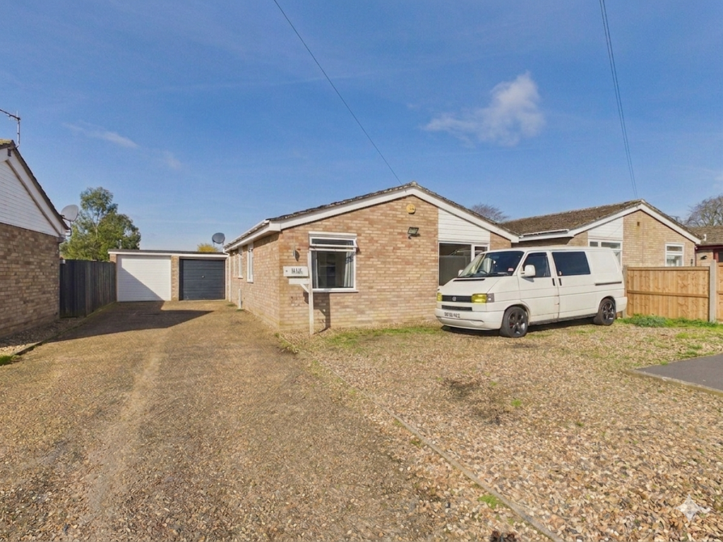 Main image of property: St. Andrews Road, Diss, IP21