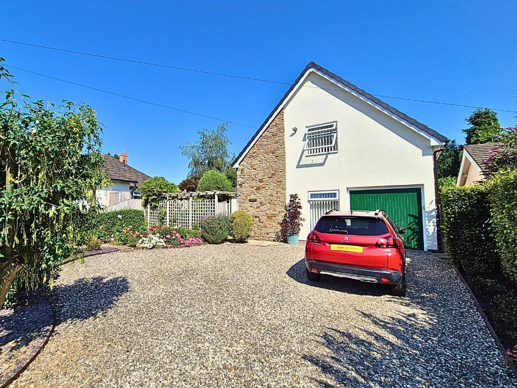 Main image of property: Stockenhill Road, Leominster, Herefordshire, HR6 8PP