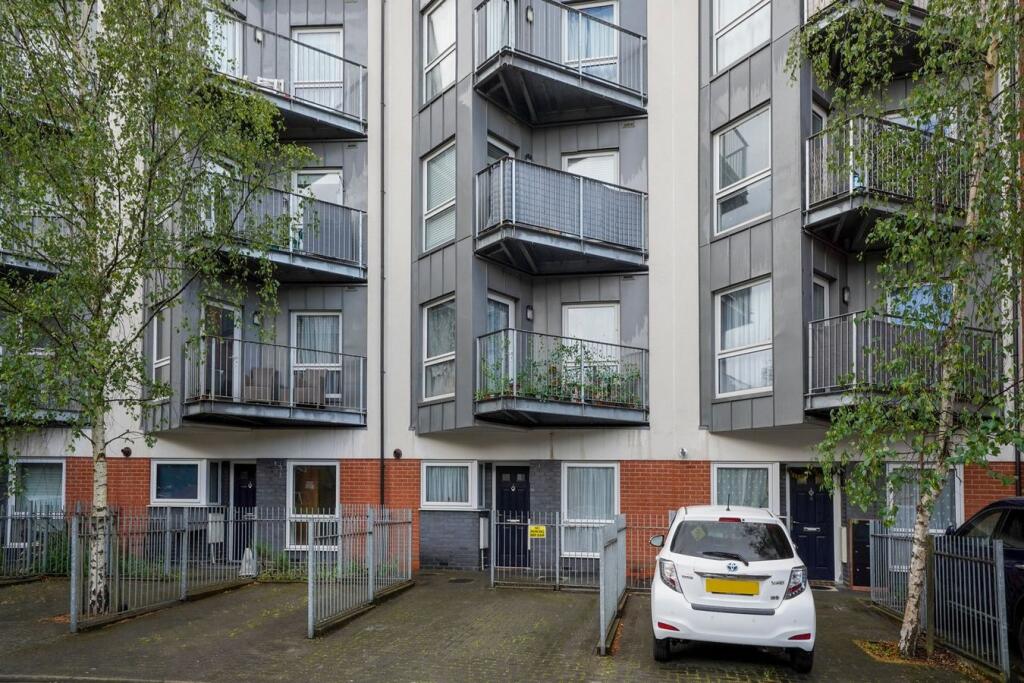 Main image of property: Drinkwater Road, Harrow, HA2