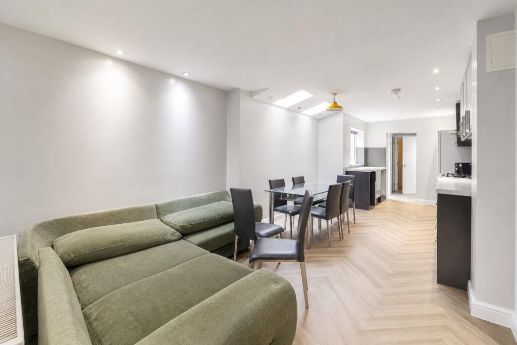 House in Birmingham, Bournbrook - View 3