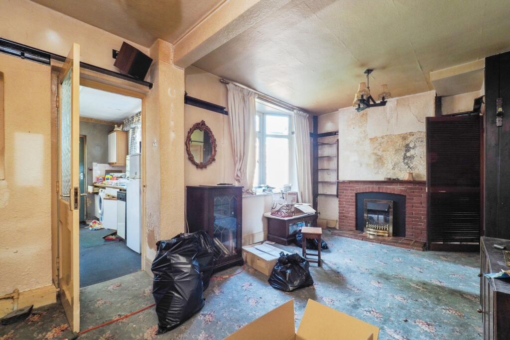 House in Nottingham, Nottinghamshire - View 5
