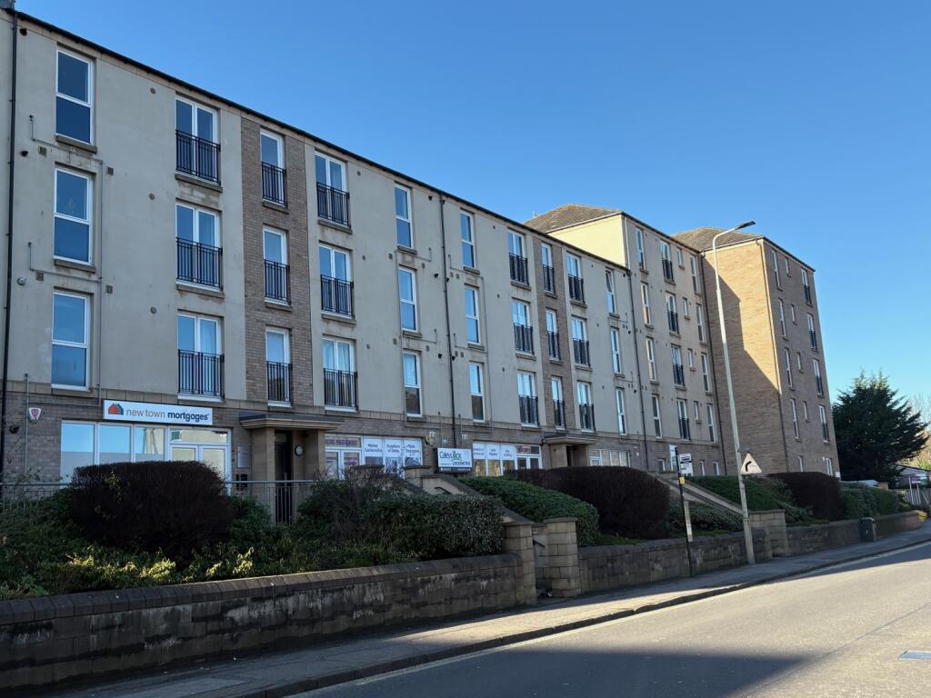 Main image of property: Flat 5 5 Flaxmill Place, Edinburgh