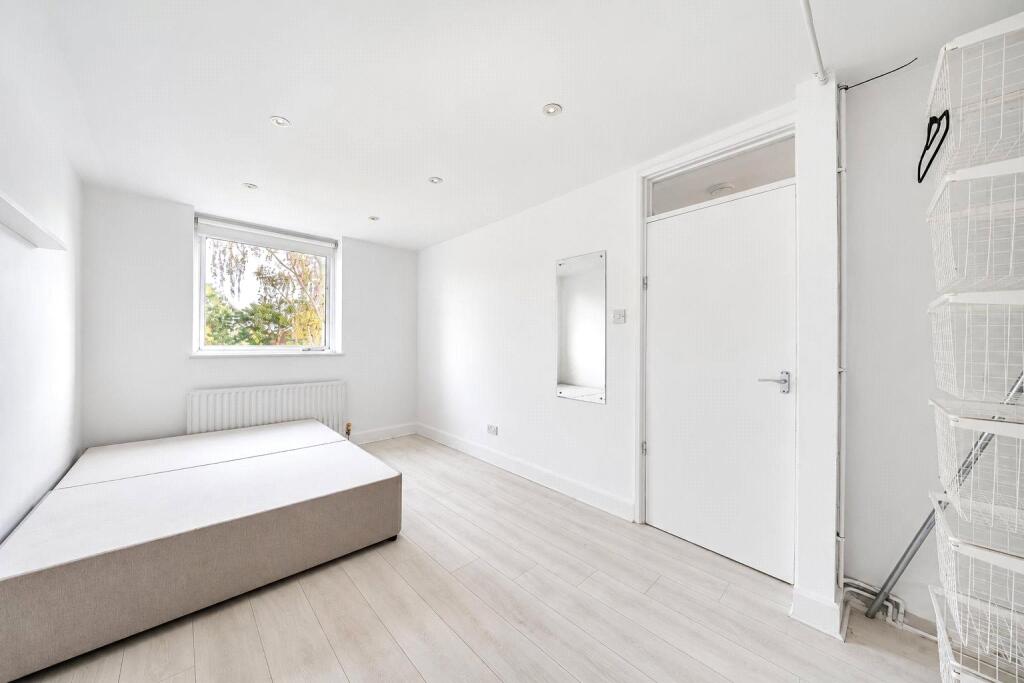 House in London - More
